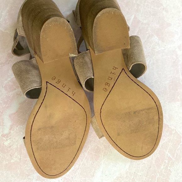 Hinge Taupe Leather Ankle Zip Heeled Sandals Sz 11 - Picture 10 of 13